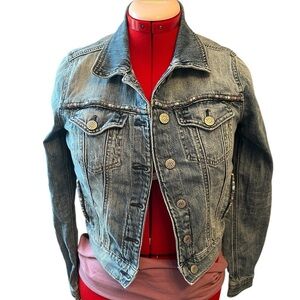 ✨ Upcycled Blue Denim Jacket – Size Small with Multicolour Trim & Sparkle ✨
